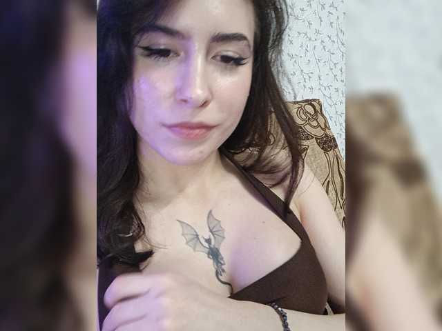 Xsska live cam on BongaCams