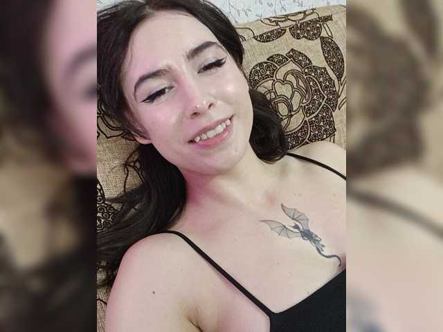 Xsska live cam on BongaCams