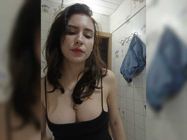 Xsska live cam on BongaCams