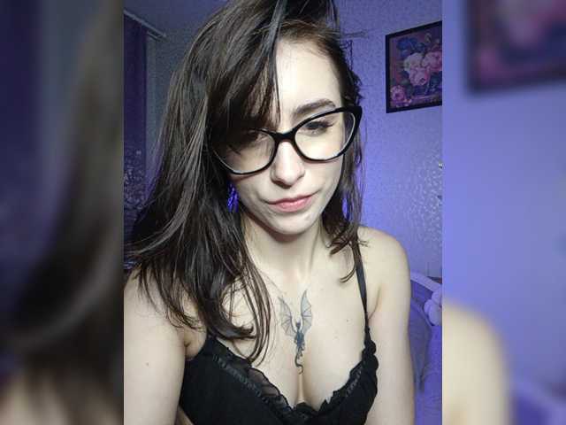 Profile thumbnail for DragonessMiss