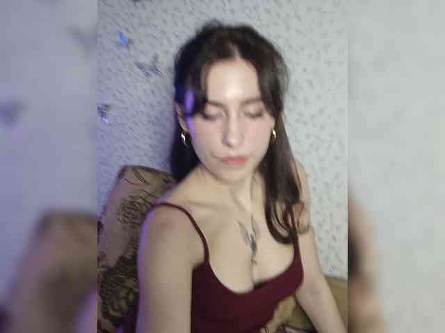 DragonessMiss webcam