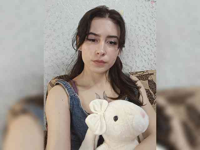 DragonessMiss webcam