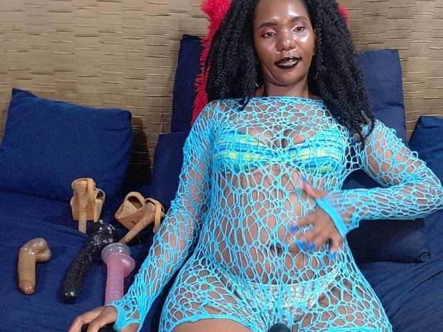 DarkLongNipples live cam on BongaCams