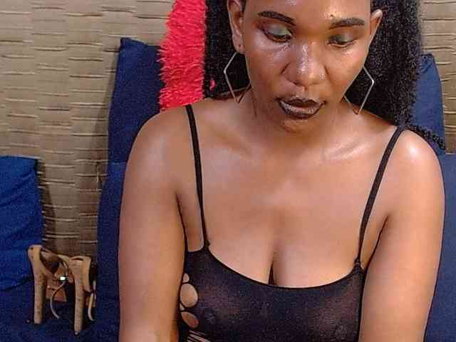 DarkLongNipples webcam