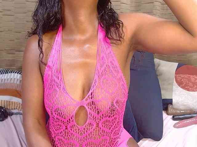 Modelo: DarkLongNipples