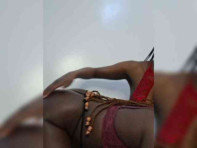 Sweeteboniesfordaddy webcam