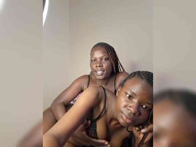 Sweeteboniesfordaddy webcam