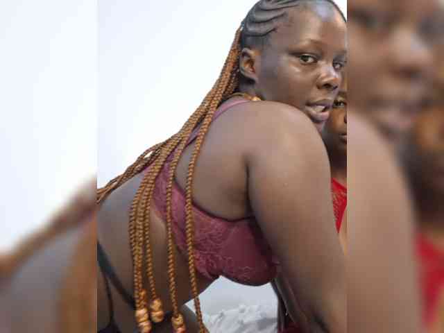Sweeteboniesfordaddy webcam