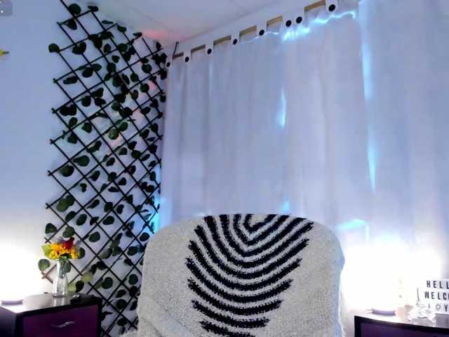 Cailyn live cam on BongaCams