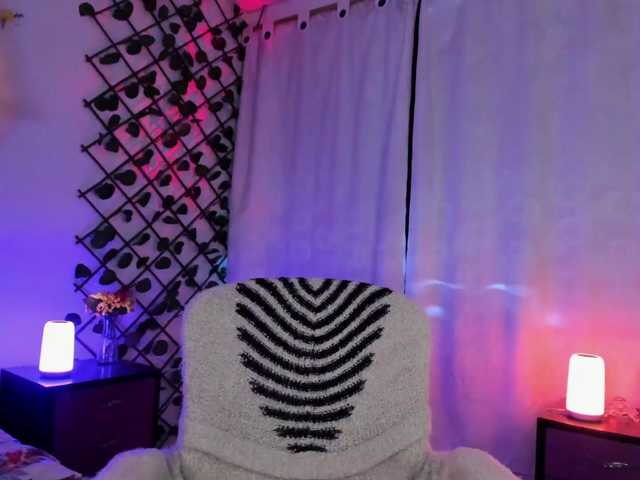 Cailyn live cam on BongaCams