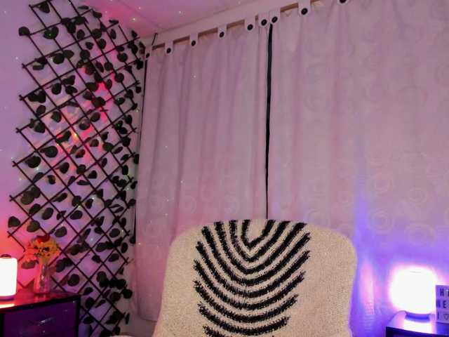 Cailyn live cam on BongaCams