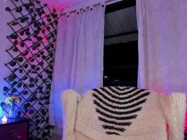 Cailyn Live Webcam on BongaCams