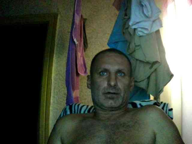 Zabava79's cam show statistics and live stream