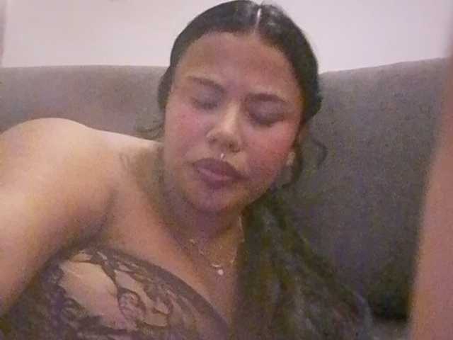 Secretvibes1 live cam on BongaCams