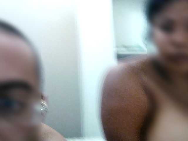 Secretvibes1 live cam on BongaCams