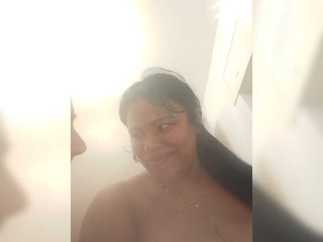 Secretvibes1 live cam on BongaCams