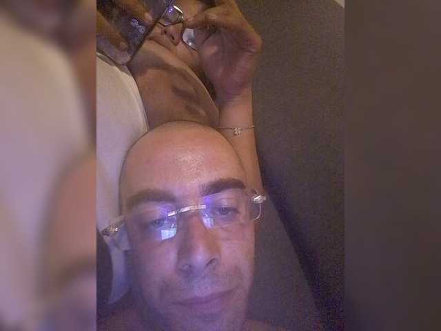 Secretvibes1 live cam on BongaCams
