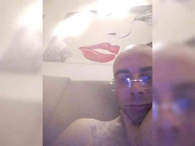 Secretvibes1 webcam