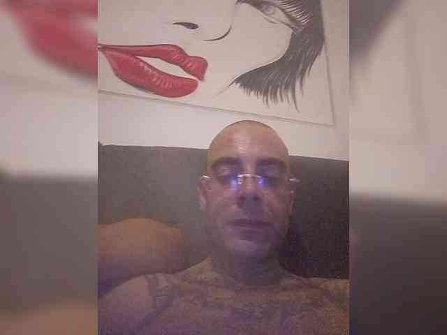Secretvibes1 webcam