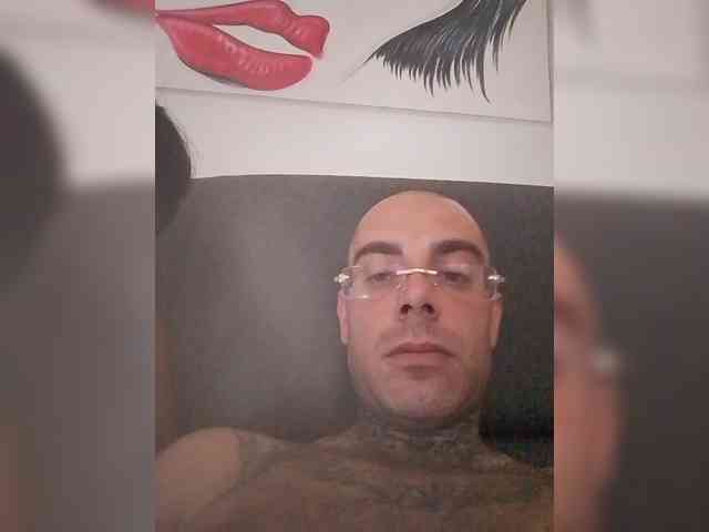 Secretvibes1 webcam