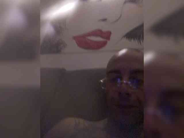 Secretvibes1 webcam