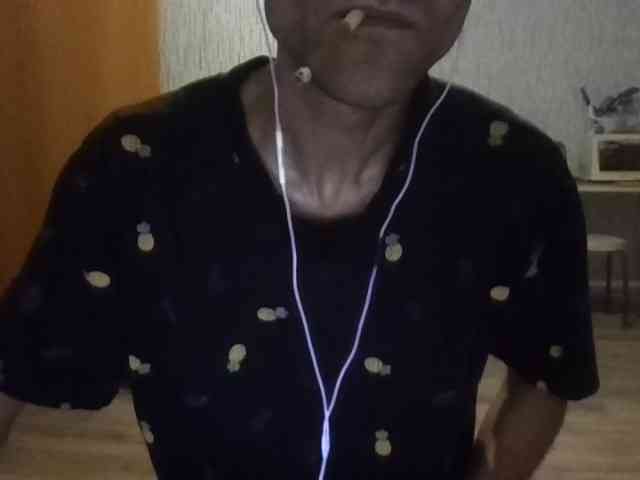 MrScroogeVita Live Webcam on BongaCams