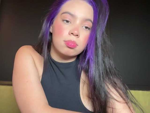 Violett-Moonx live cam on BongaCams