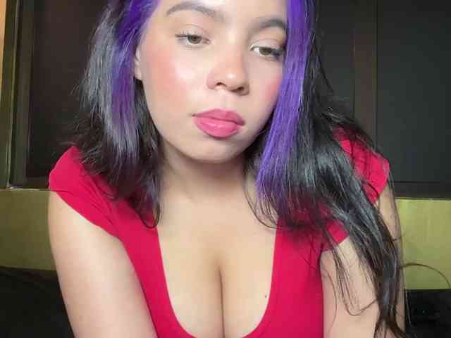 Violett-Moonx webcam