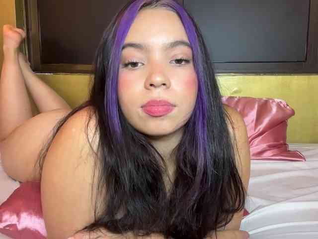 Violett-Moonx webcam