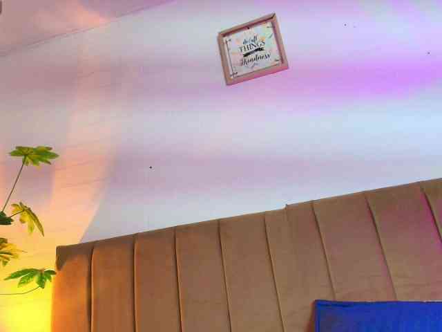 Cloecuttee webcam