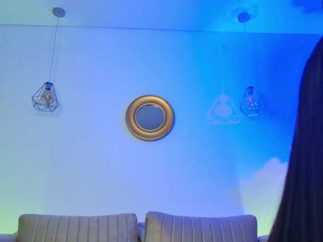 arianamonroee live cam on BongaCams