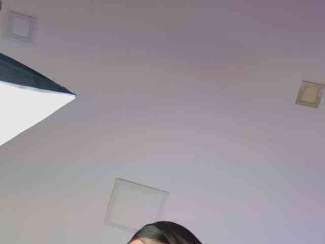 arianamonroee