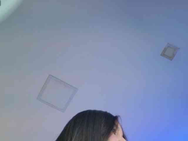 arianamonroee webcam