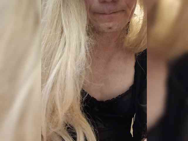 Alecsa83 Live Webcam on BongaCams