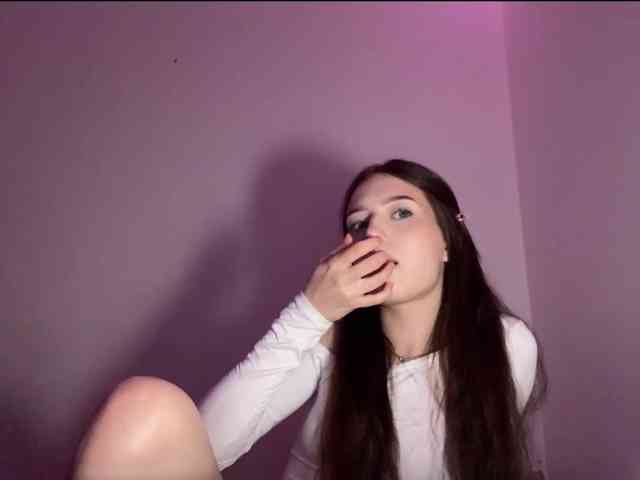 RigaGirl217 webcam