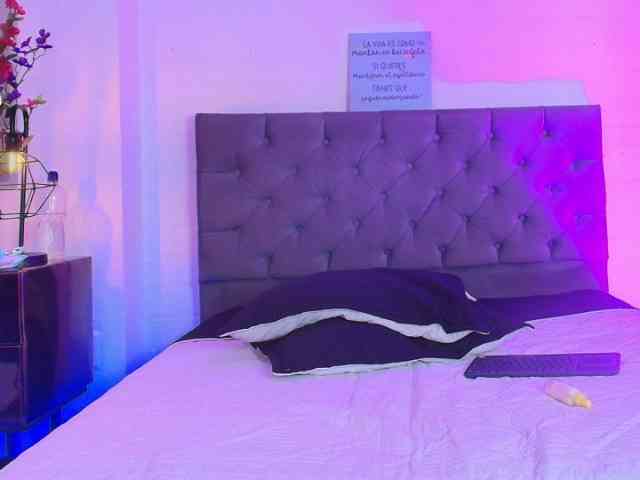 Moonnblue webcam