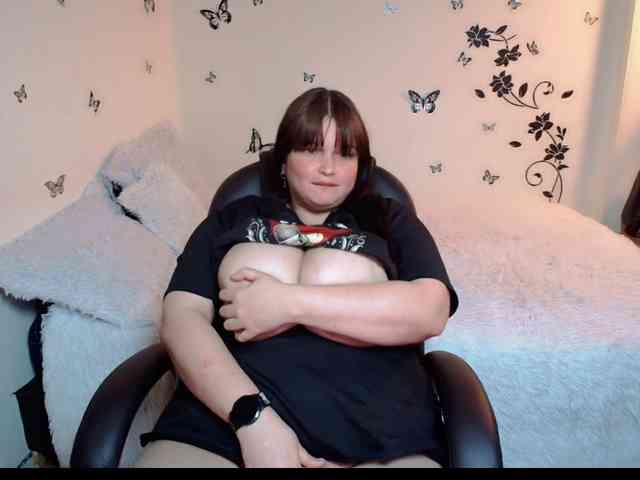 SweetCurvy webcam