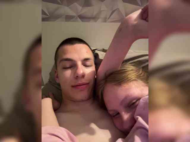 weare4 webcam