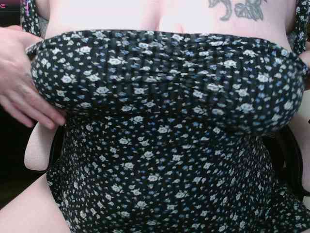 NarcissisticNympho webcam