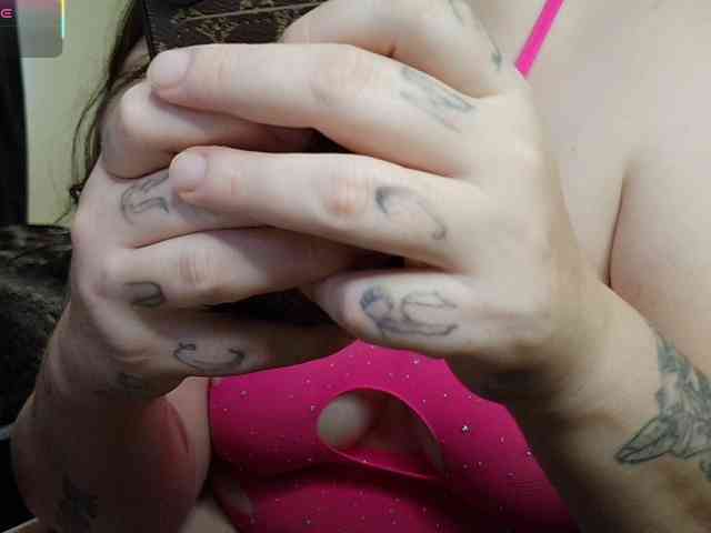 NarcissisticNympho webcam