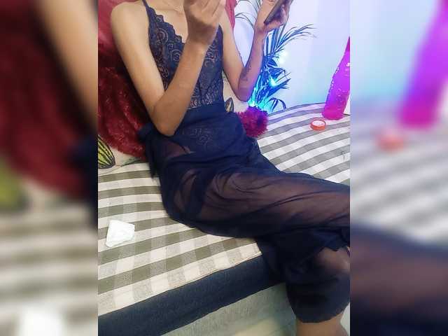 19Nisha live cam on BongaCams