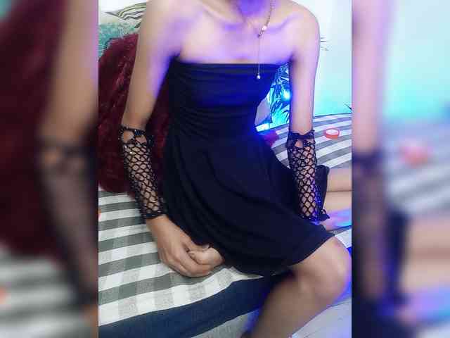 19Nisha webcam