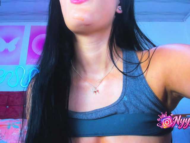 cloe777 live cam on BongaCams