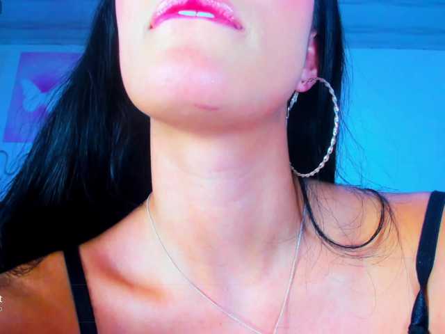 cloe777 live cam on BongaCams