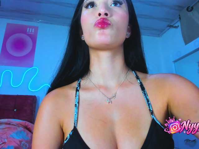 cloe777 live cam on BongaCams