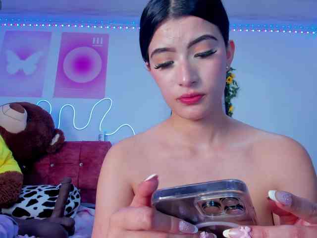 cloe777 webcam