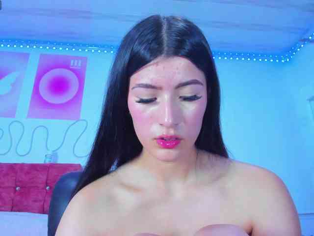 cloe777 webcam