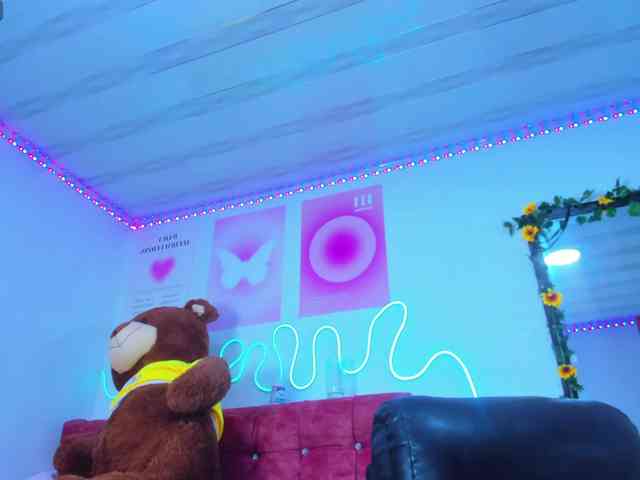cloe777 webcam