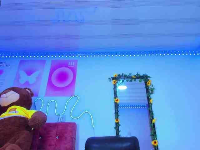 cloe777 webcam