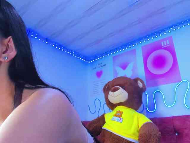 cloe777 webcam
